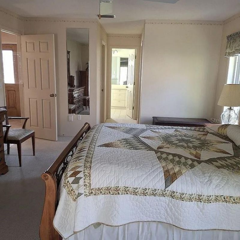 3530 Crystal Lakes Court , Sarasota, FL 34235 Photo