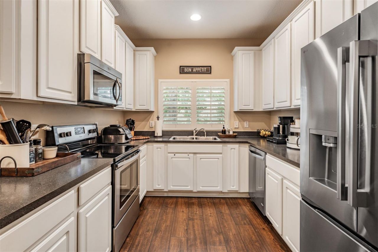 9904 Palermo Breeze Way , Tampa, FL 33619 Photo