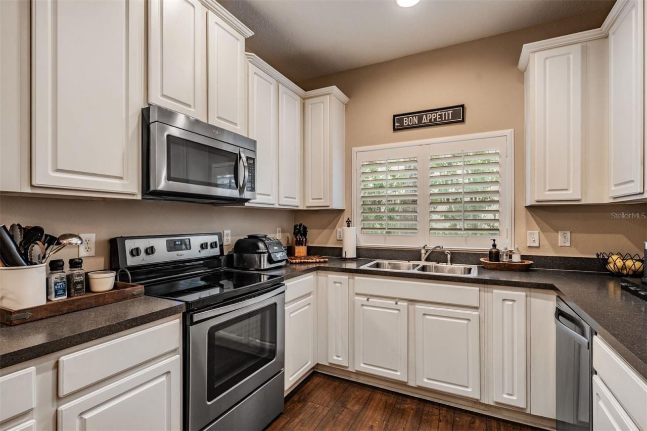 9904 Palermo Breeze Way , Tampa, FL 33619 Photo