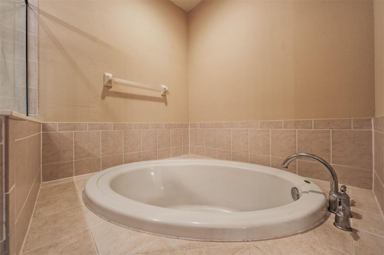 9904 Palermo Breeze Way , Tampa, FL 33619 Photo