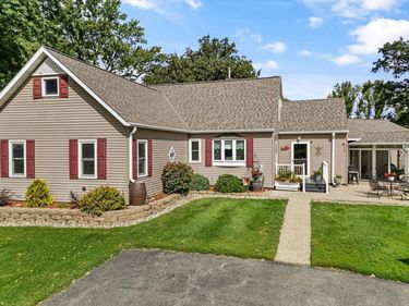 11462 Highway 15, Brownton, MN 55312