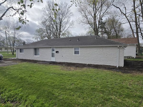 720 E Marion Street , Clinton, IL 61727