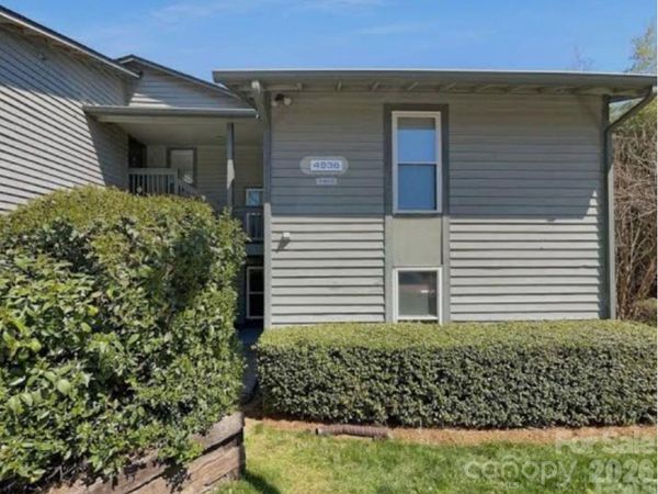 5012 Sardis Road, Unit D, Charlotte, NC 28270