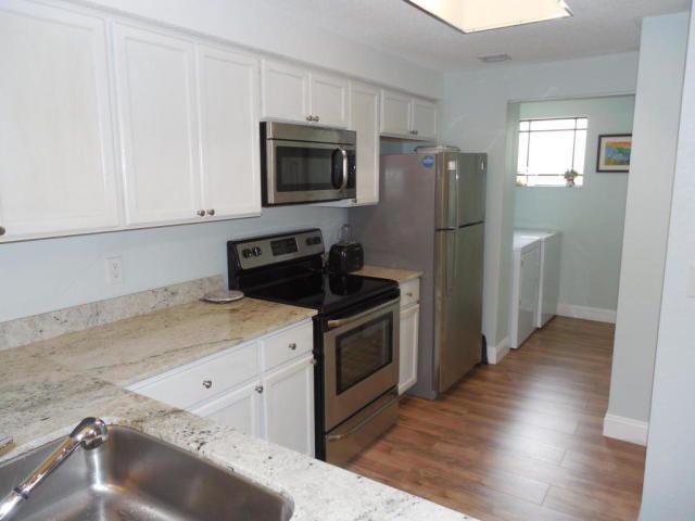 3022 Alcazar Place, Unit 205, Palm Beach Gardens, FL 33410 Photo