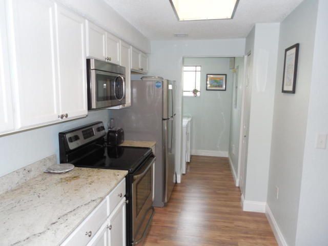 3022 Alcazar Place, Unit 205, Palm Beach Gardens, FL 33410 Photo