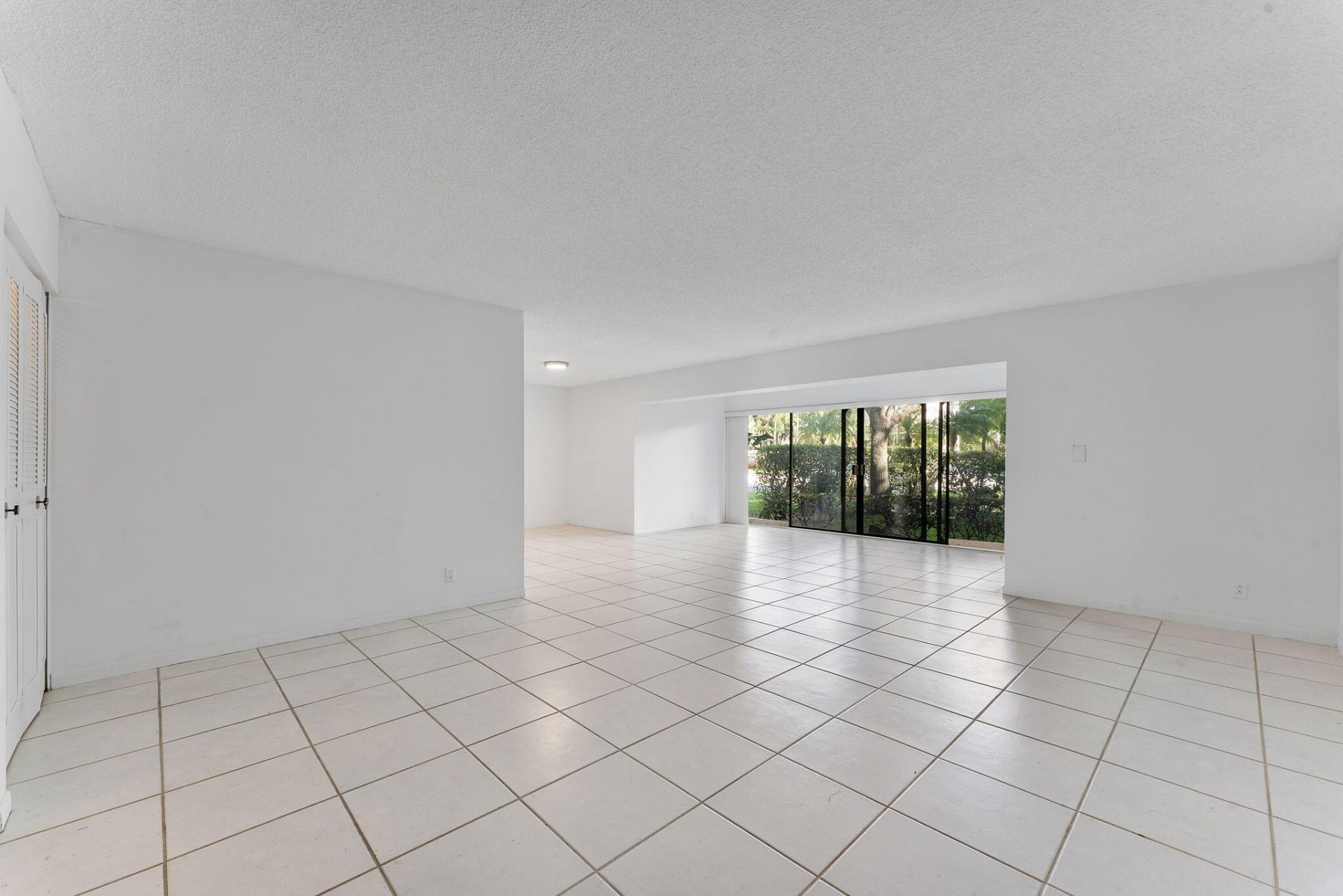 6612 Burning Wood Drive, Unit 170, Boca Raton, FL 33433 Photo