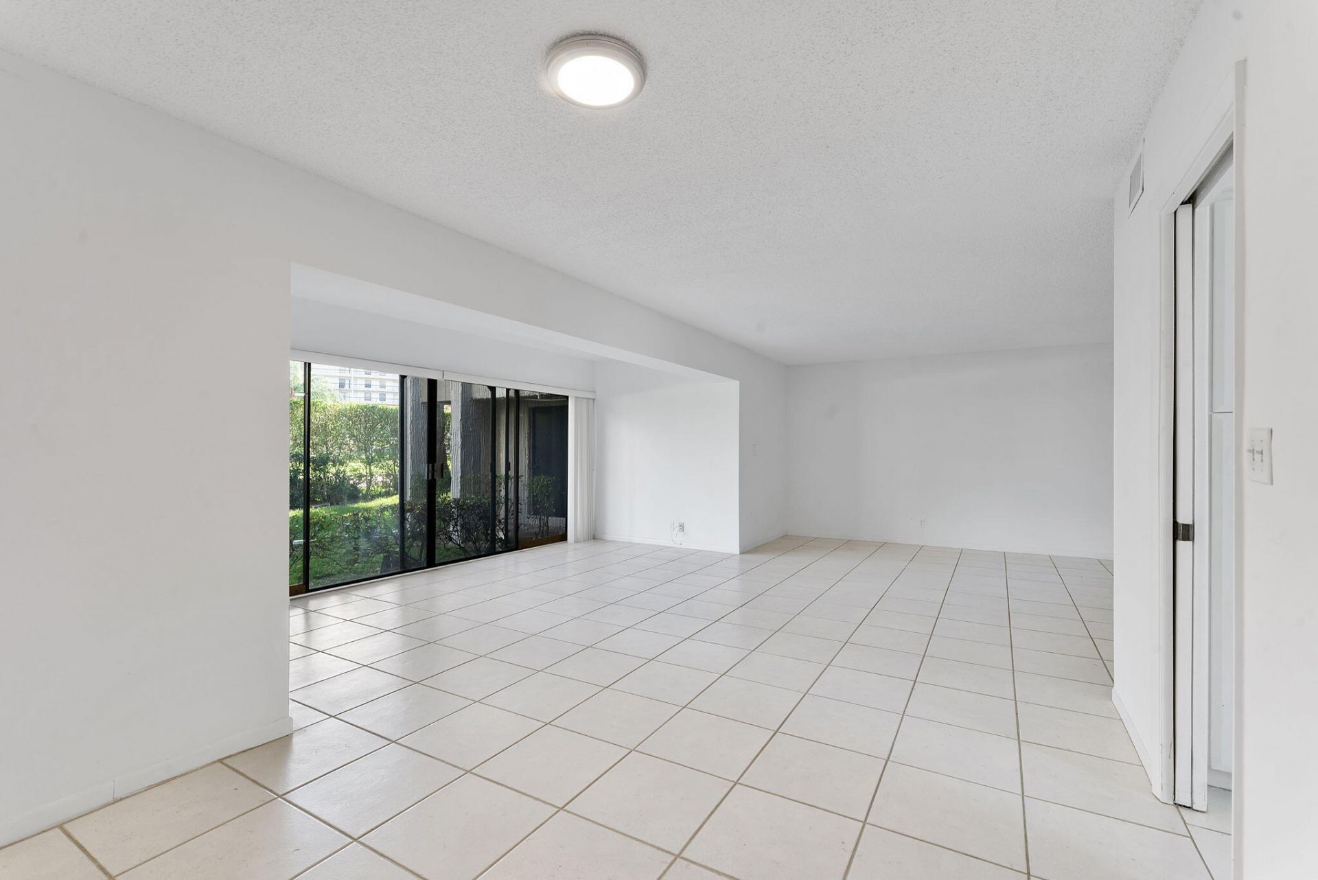 6612 Burning Wood Drive, Unit 170, Boca Raton, FL 33433 Photo