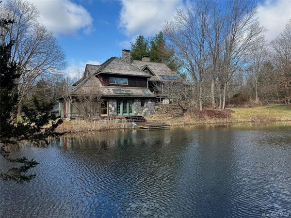 22 Knight Road , Clinton Corners, NY 12514