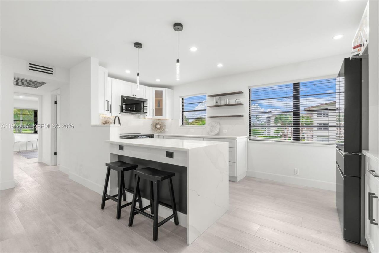 319 Preston H, Unit 319, Boca Raton, FL 33434 Photo