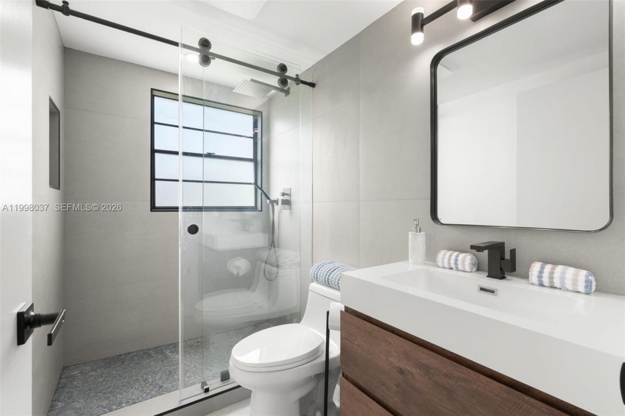 319 Preston H, Unit 319, Boca Raton, FL 33434 Photo