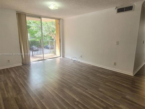 10773 Cleary Blvd , Unit 203, Plantation, FL 33324