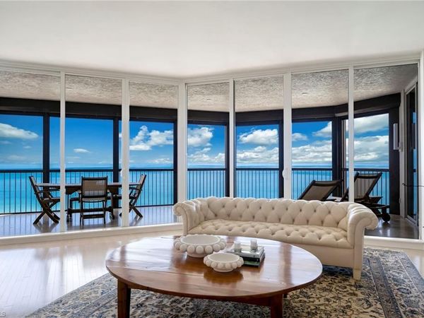 8473 Bay Colony DR, Unit 1401, NAPLES, FL 34108