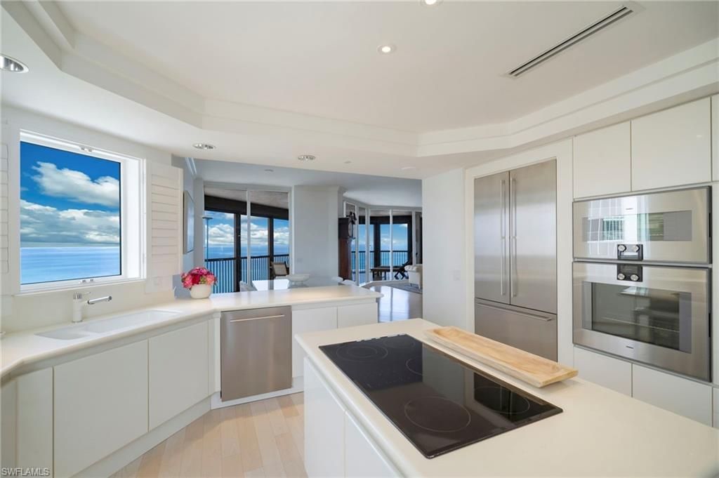8473 Bay Colony Dr, Unit 1401, Naples, FL 34108 Photo