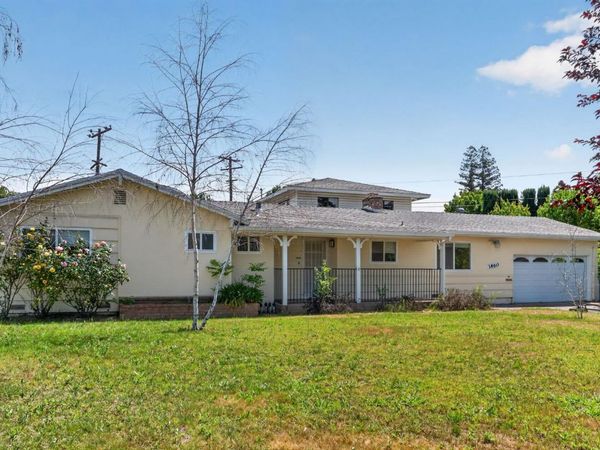 3860 Spencer Way, Sacramento, CA 95821