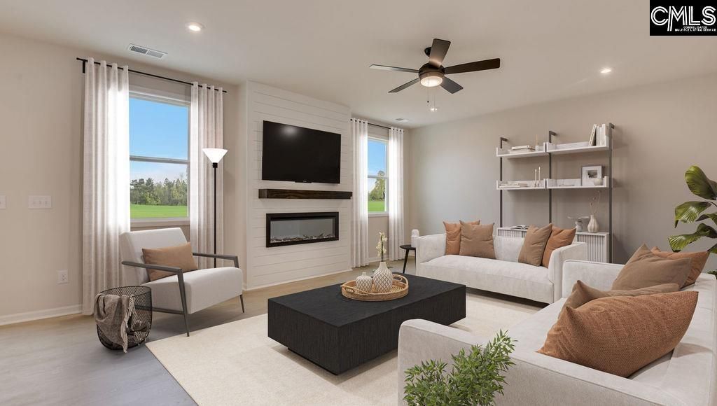 20 Spider Web Court Photo 10