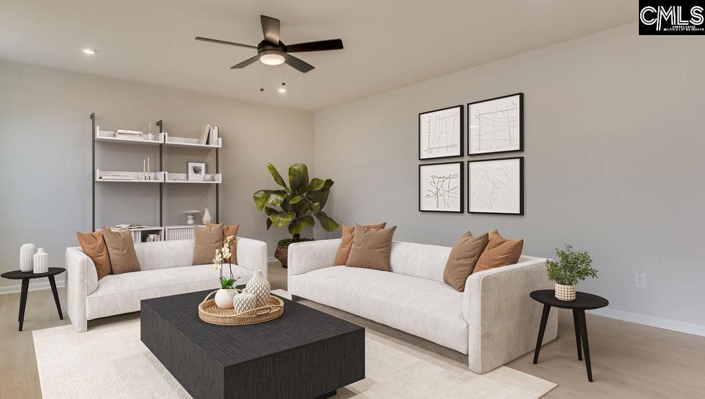 20 Spider Web Court Photo 16