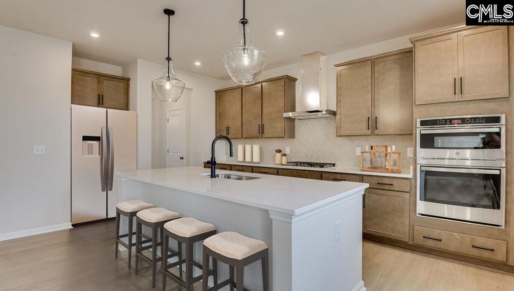 20 Spider Web Court Photo 23