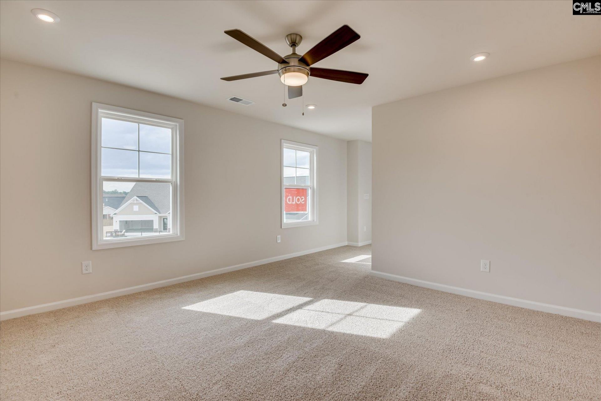 20 Spider Web Court Photo 40