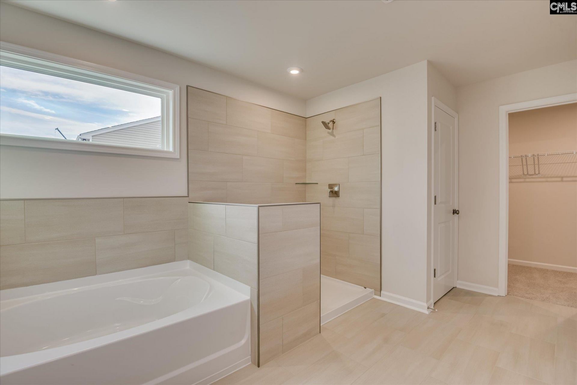 20 Spider Web Court Photo 49