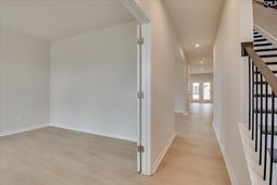 20 Spider Web Court photo 4