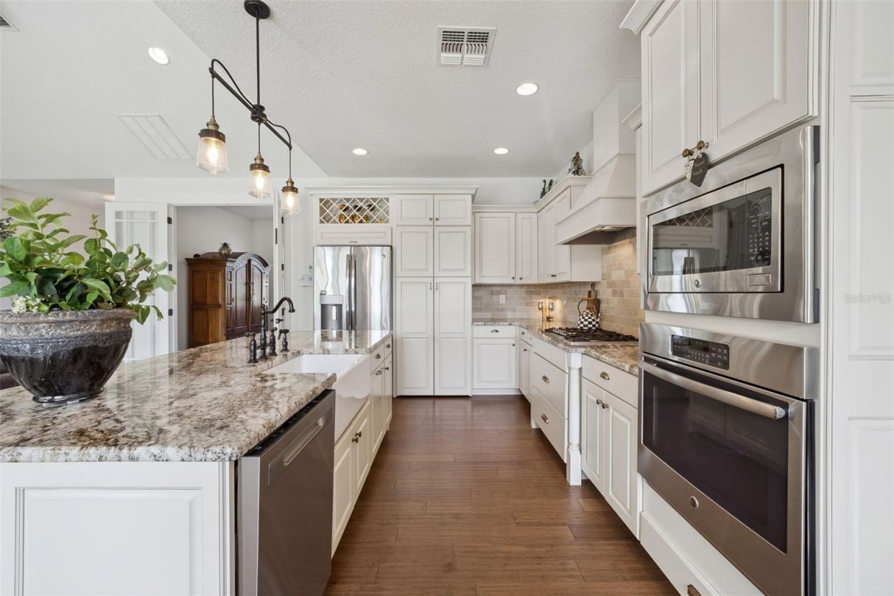 16814 Ninth Street , Montverde, FL 34756 Photo