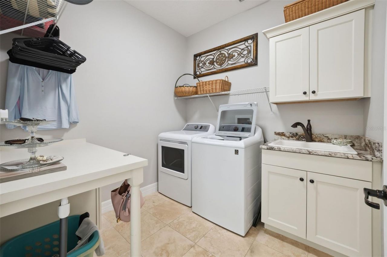 16814 Ninth Street , Montverde, FL 34756 Photo