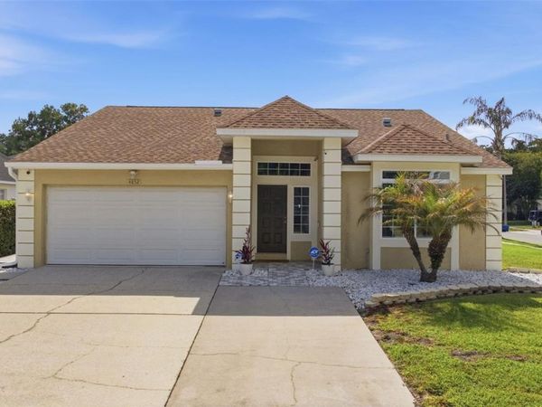 4852 RIDGEMOOR CIRCLE , PALM HARBOR, FL 34685