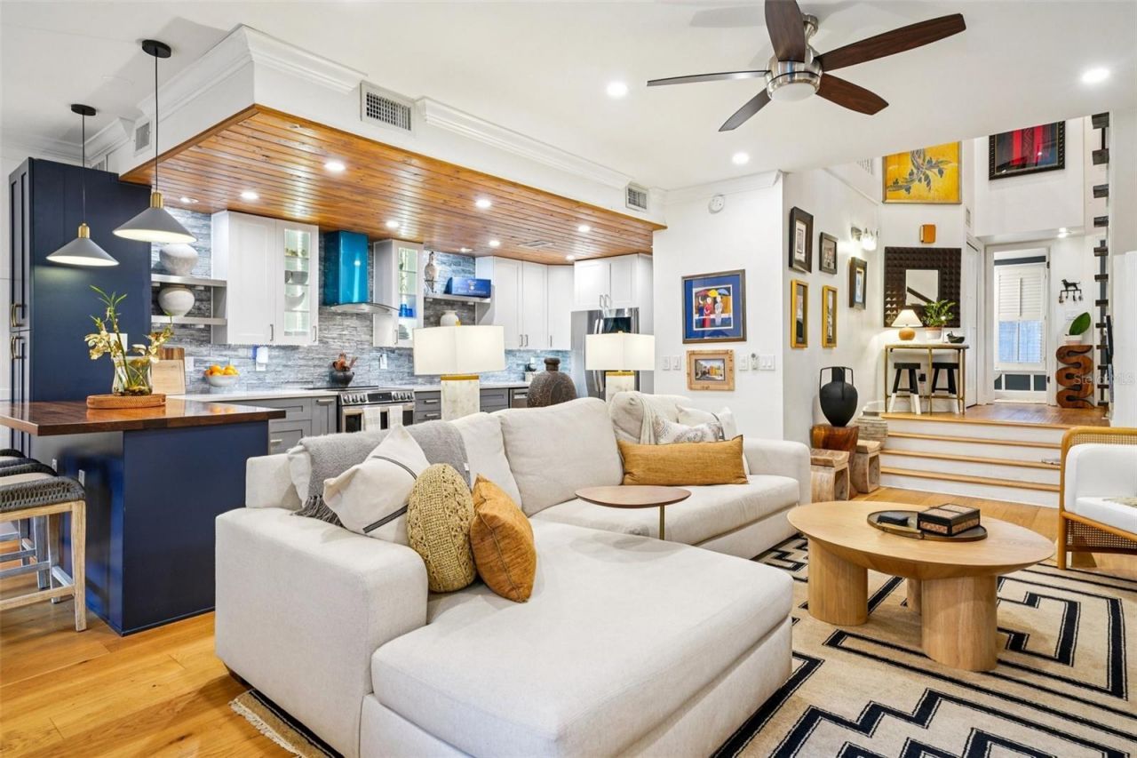 2507 Crowder Lane , Unit 2507, Tampa, FL 33629 Photo