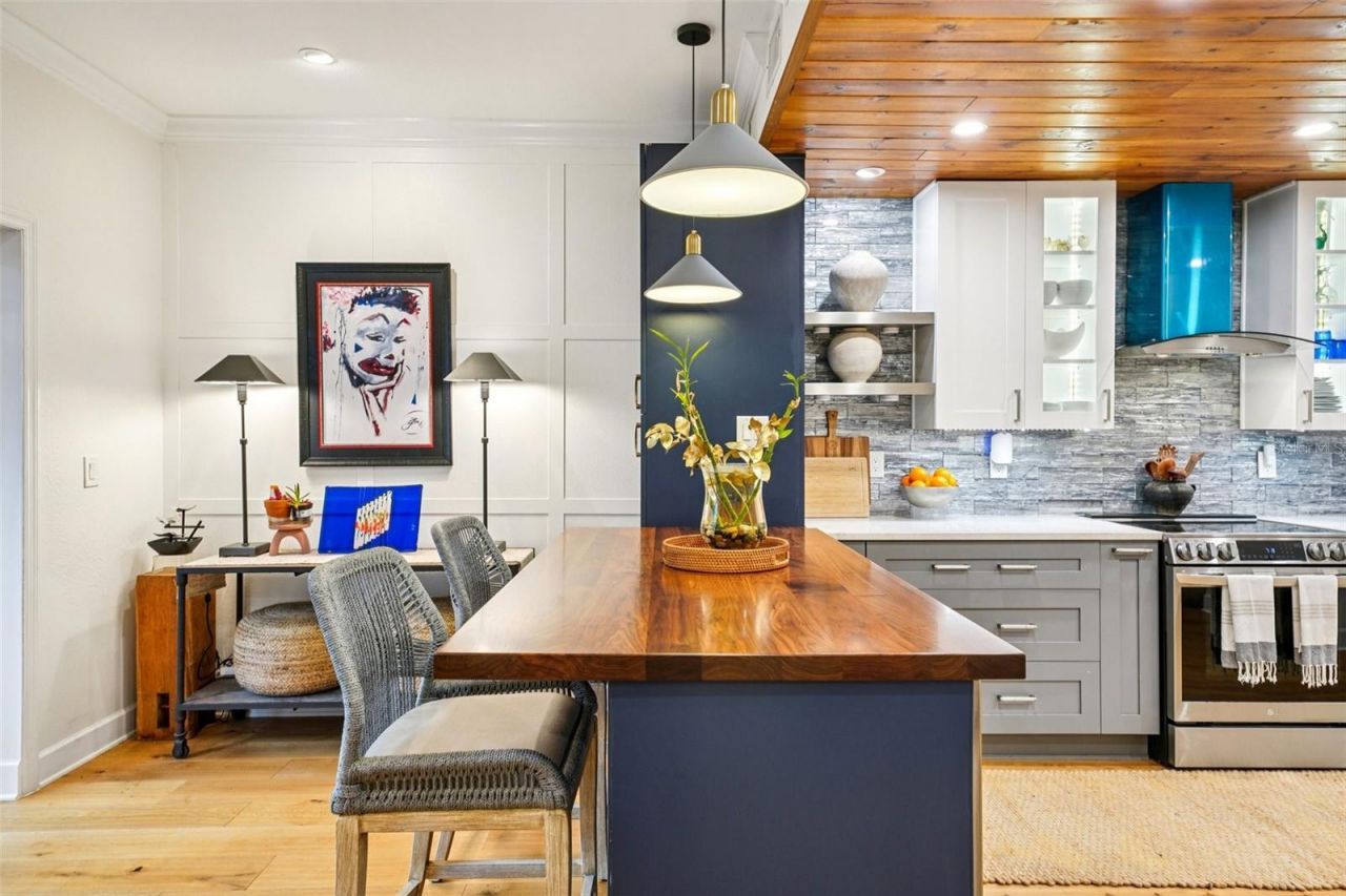 2507 Crowder Lane , Unit 2507, Tampa, FL 33629 Photo