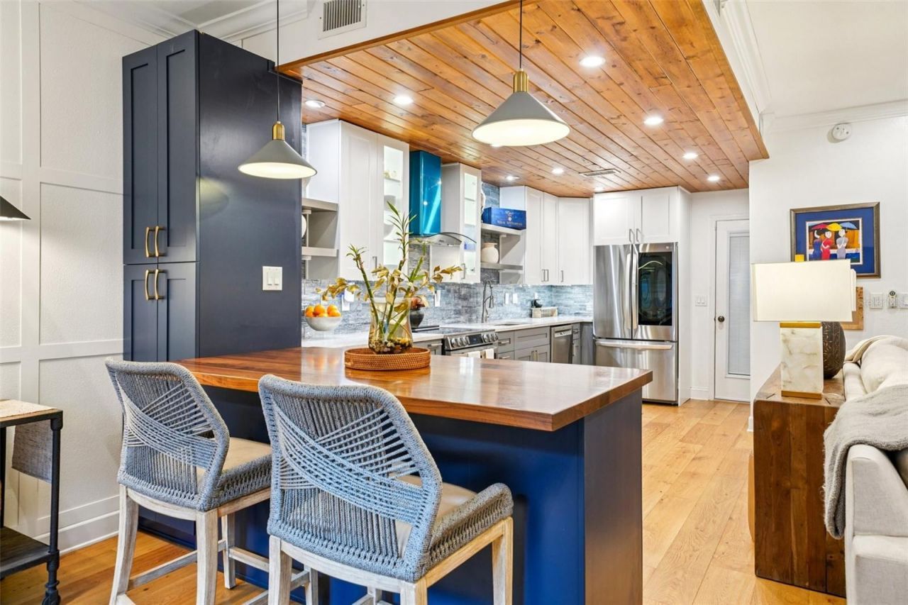 2507 Crowder Lane , Unit 2507, Tampa, FL 33629 Photo