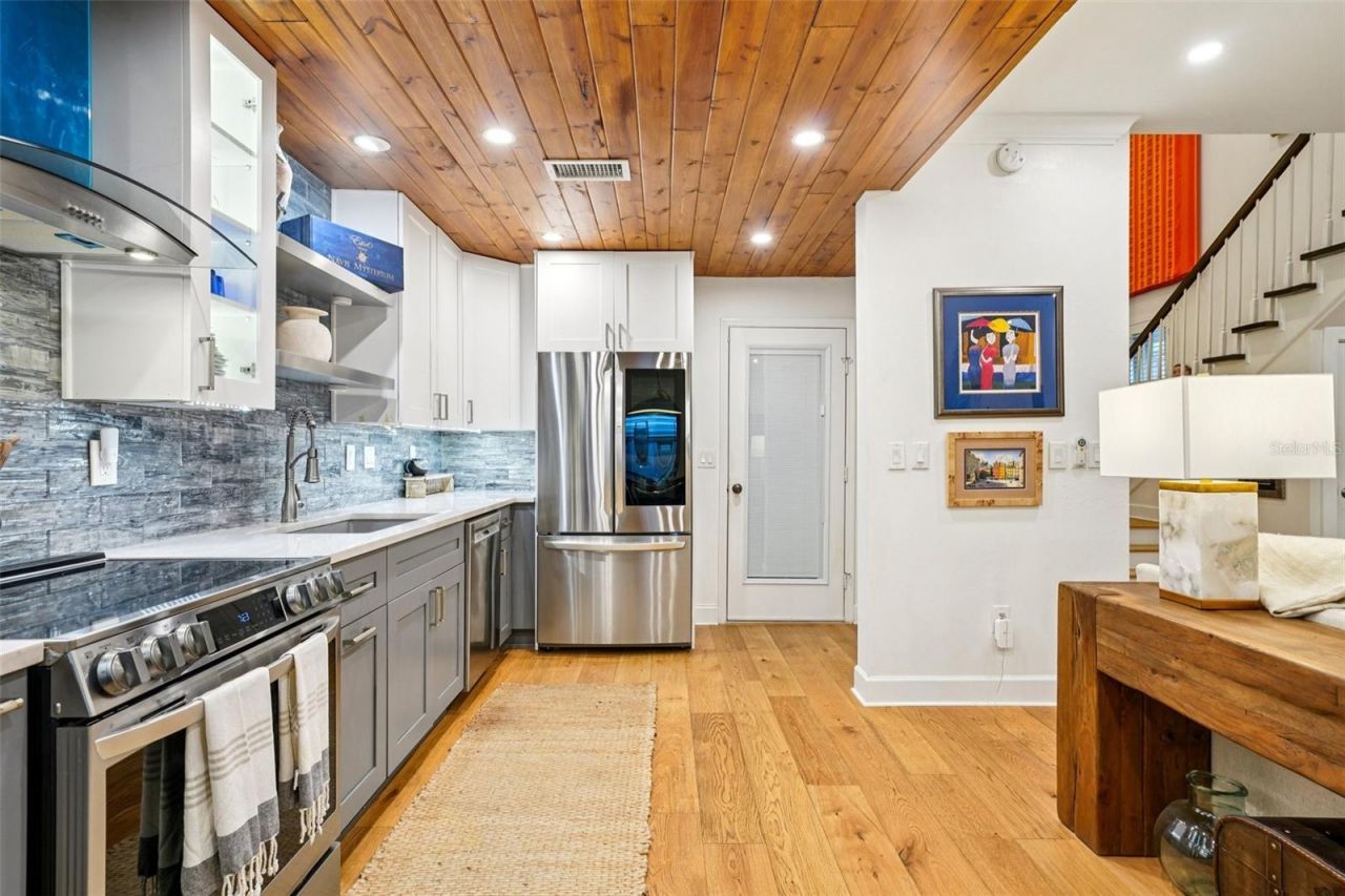 2507 Crowder Lane , Unit 2507, Tampa, FL 33629 Photo