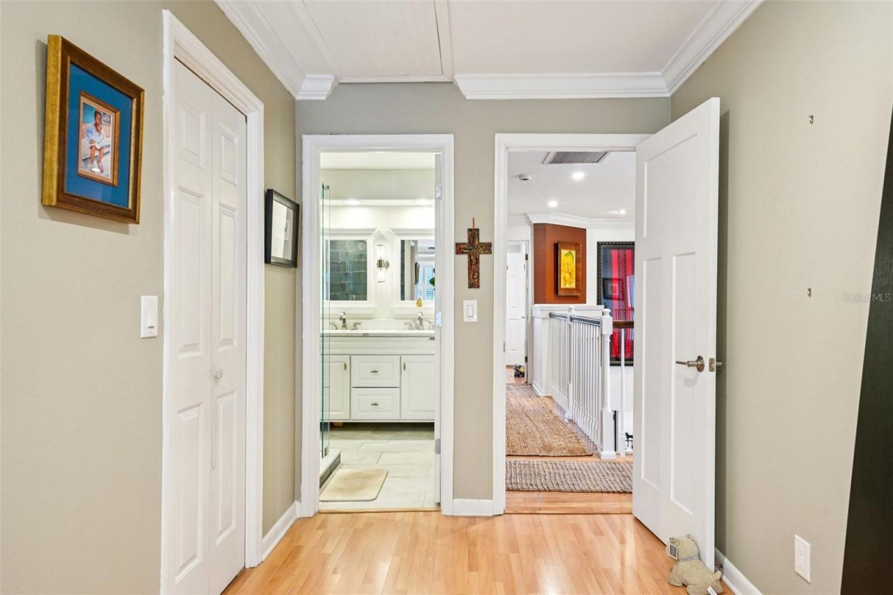 2507 Crowder Lane , Unit 2507, Tampa, FL 33629 Photo