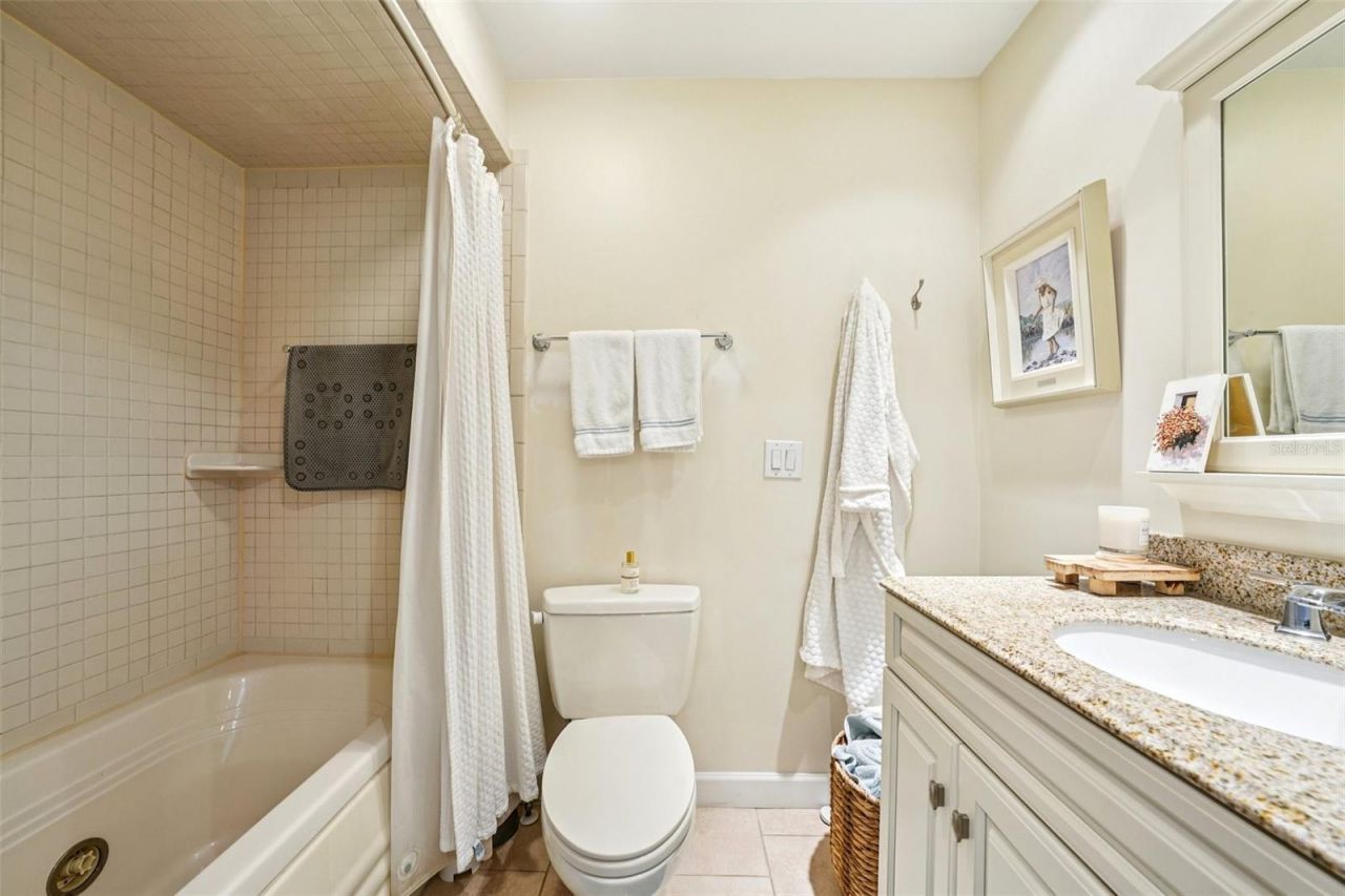 2507 Crowder Lane , Unit 2507, Tampa, FL 33629 Photo