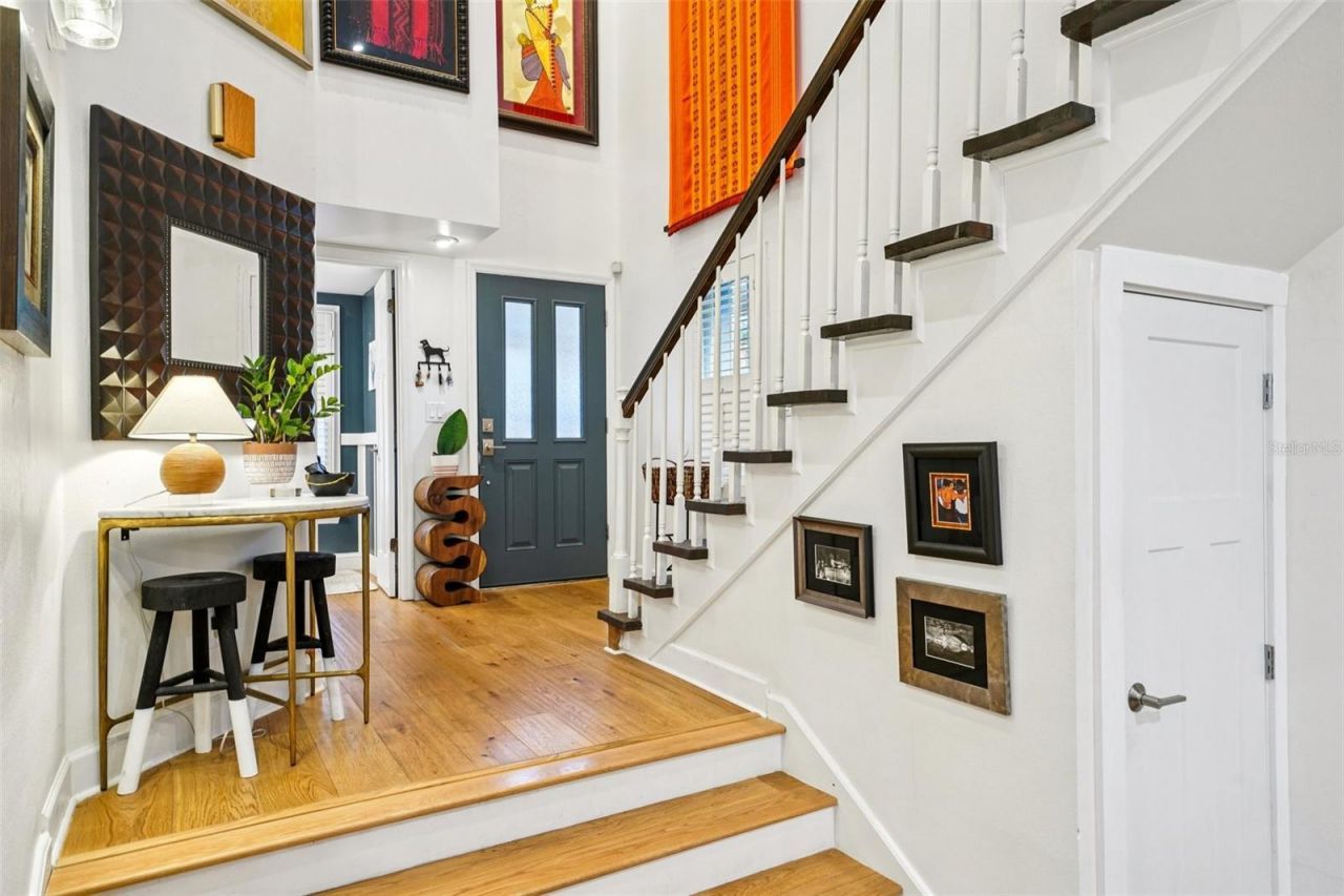 2507 Crowder Lane , Unit 2507, Tampa, FL 33629 Photo