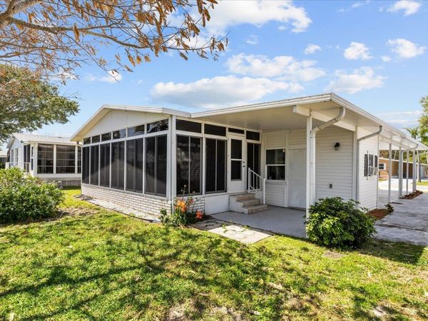 2948 Fiddlewood Circle, Port St. Lucie, FL 34952