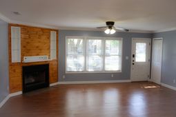 104 Pine Court photo 4