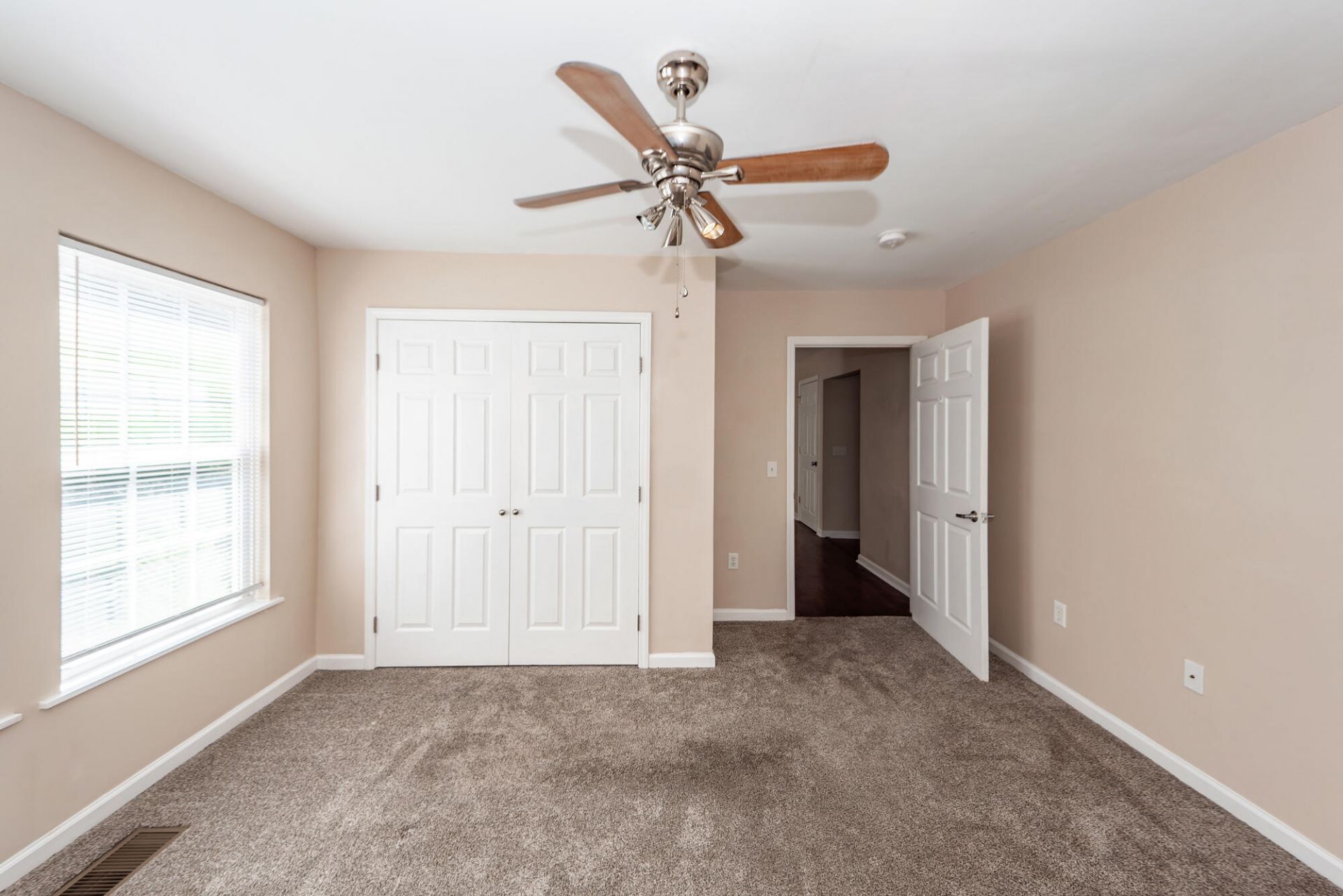 156 Hidden Hills Road Photo 32