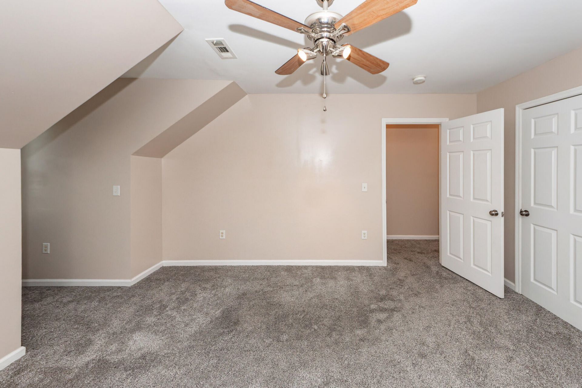 156 Hidden Hills Road Photo 37