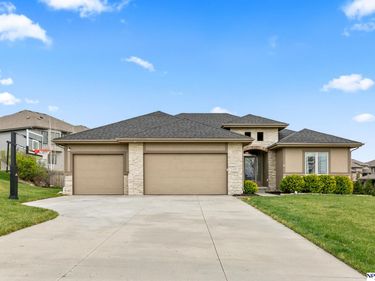 2605 N HWS Cleveland Boulevard , Omaha, NE 68116