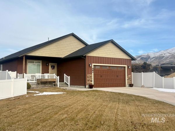 484 Double Eagle, Pocatello, ID 83204