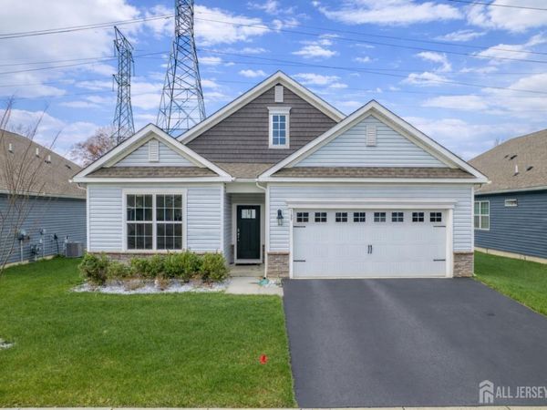 109 Congressional Court, Moorestown, NJ 08057