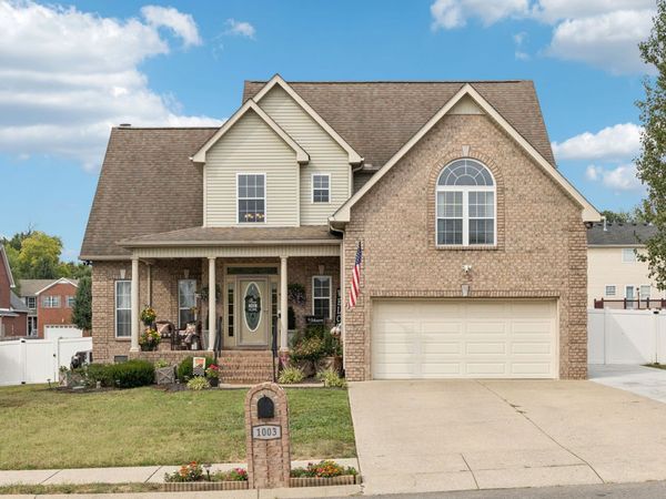 1003 Rutherford Way , Hendersonville, TN 37075