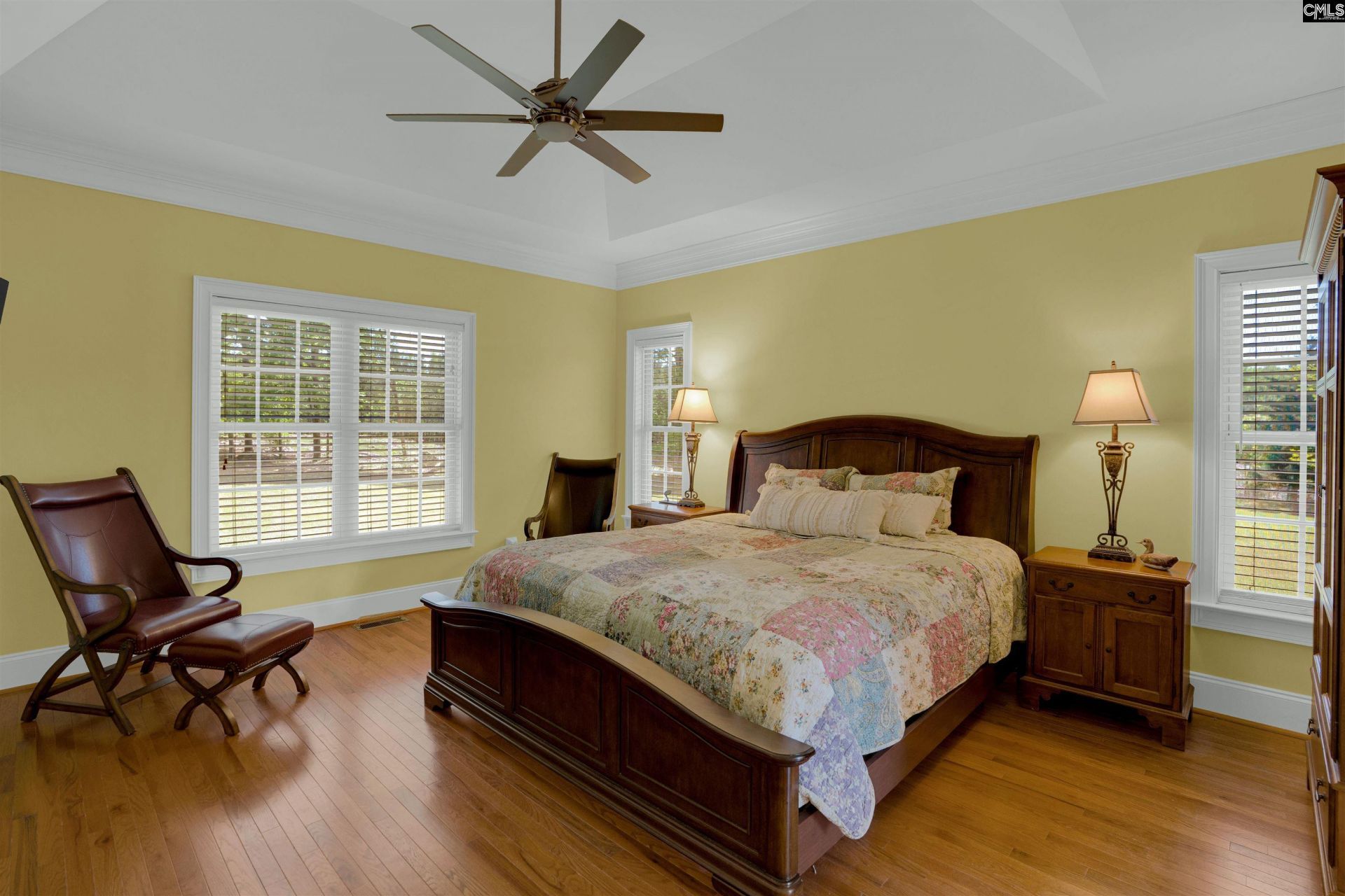 109 Sommerford Court Photo 19