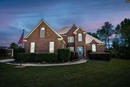 109 Sommerford Court photo 4