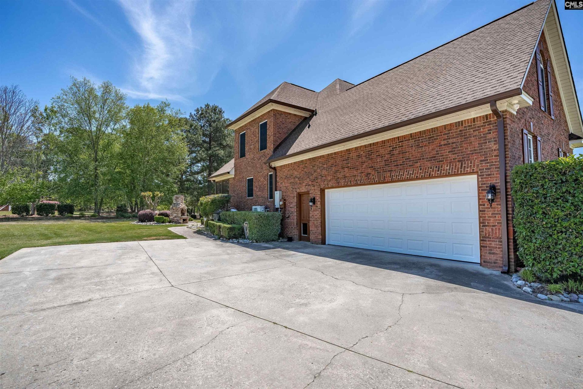 109 Sommerford Court Photo 29