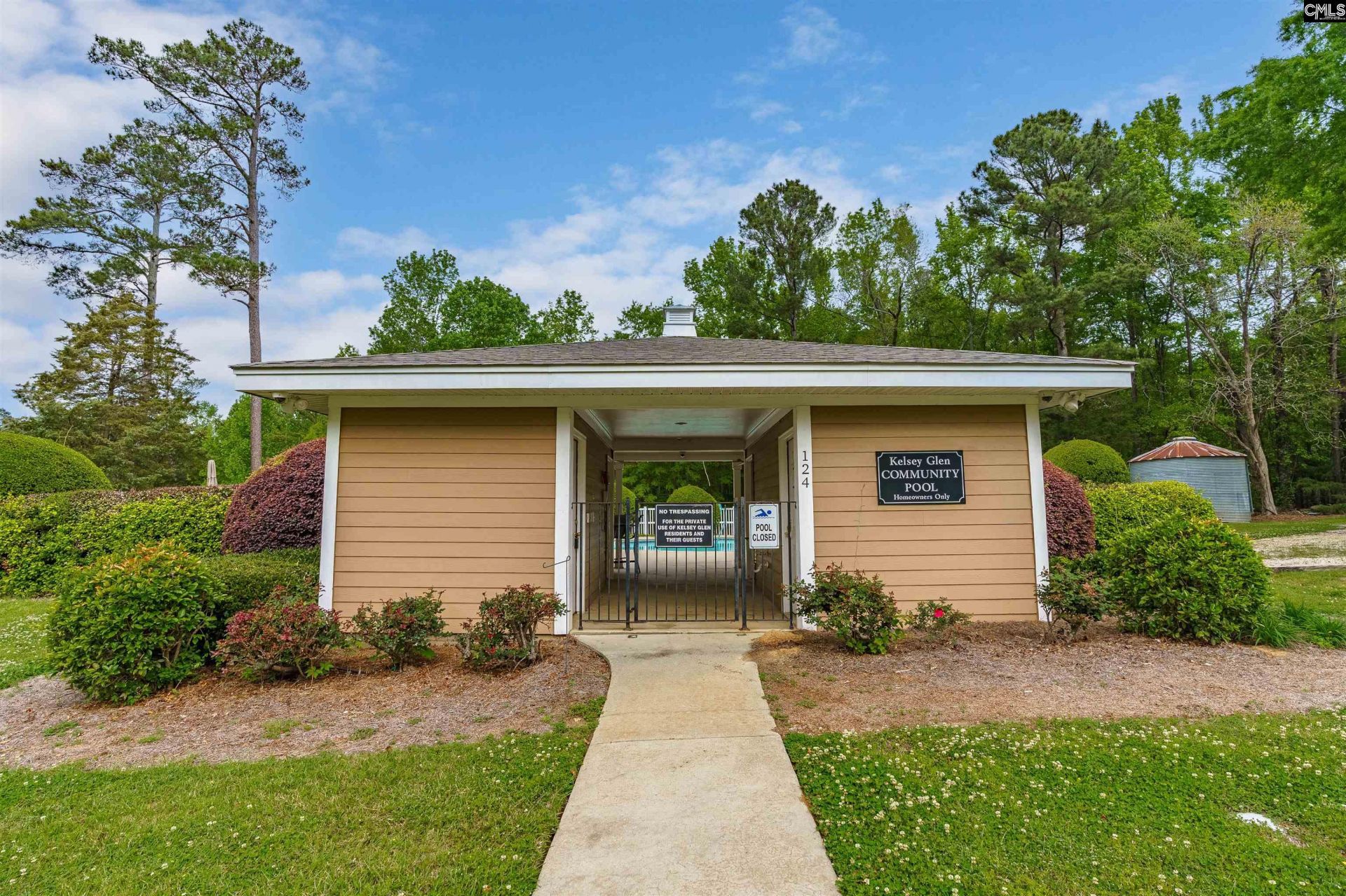 109 Sommerford Court Photo 42