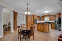 109 Sommerford Court photo 4