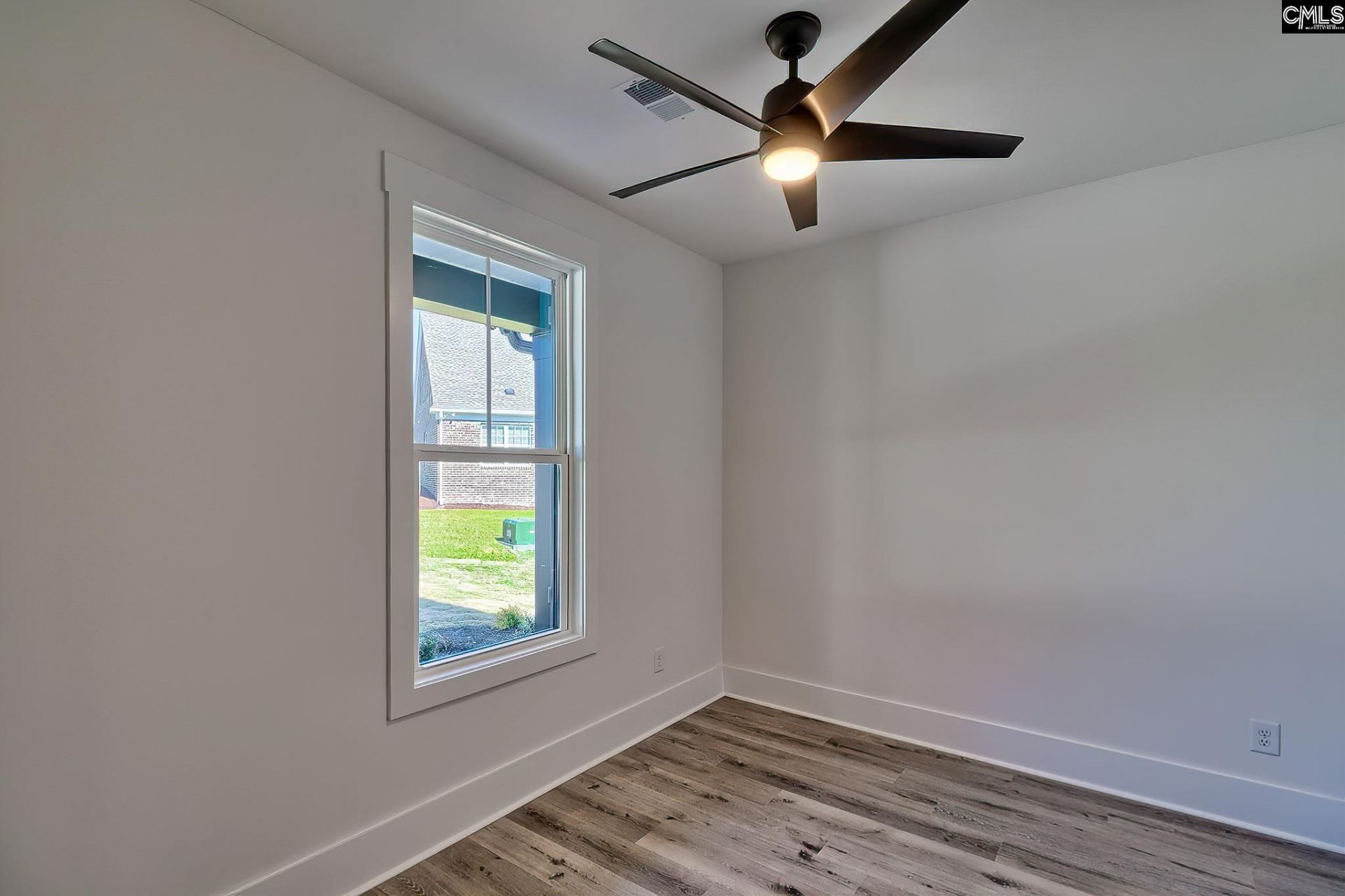 246 Backspin Drive Photo 36