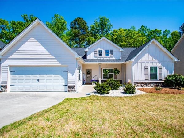 1146 Red Bud Circle, Villa Rica, GA 30180