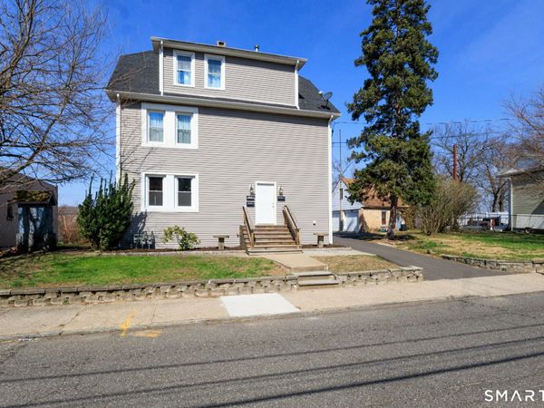 11 Columbia , Unit 1st Floor, Ansonia, CT 06401